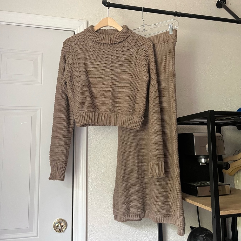 TROIS THE LABEL tan turtleneck chunky cotton knit‎ sweater midi maxi skirt set